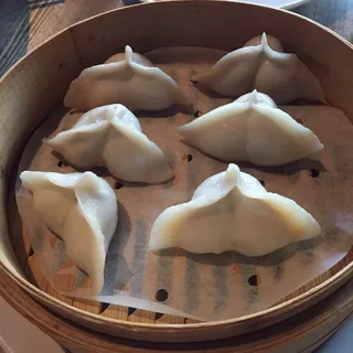 S10. Curry Chicken Dumplings