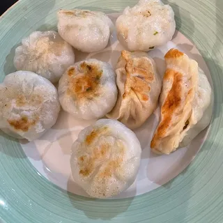 25. Deep Fried Shrimp Dumpling