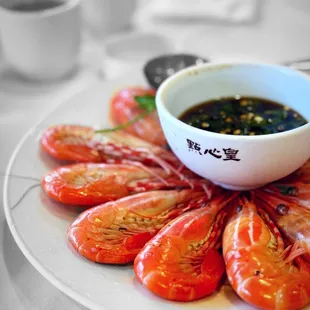 Fresh Shrimps | ig: whaevaeats