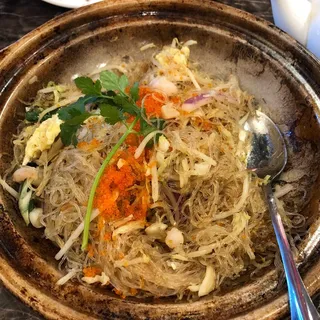 RN15. House Special Clear Noodles in Clay Pot