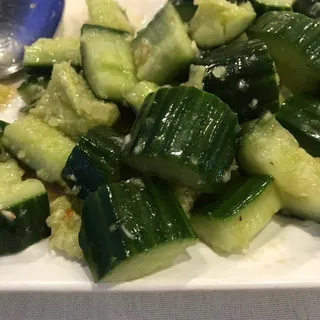 Japanese Cucumber w/Garlic
