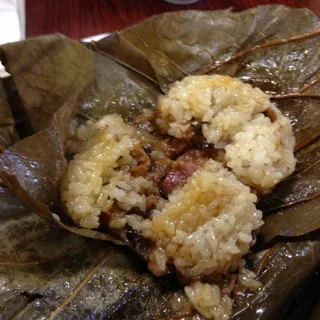 105. Sticky Rice in Lotus Leaf