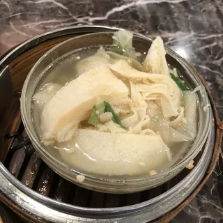 106. Steamed Beef Tripe with Green Onion