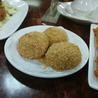 Black Sesame Dumplings