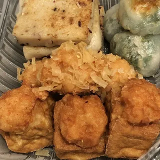 3 Pieces Pan Fried Radish Cake