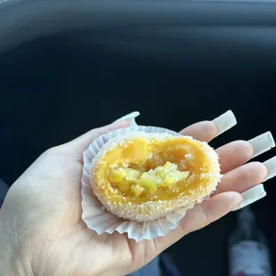 pineapple mochi