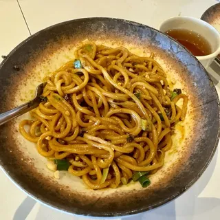 Dan Dan Noodle