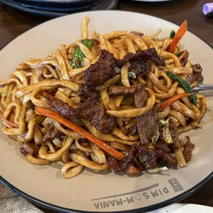 Singapore Rice Noodle with Beef