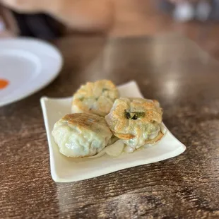 Pan Fried Chive Dumpling