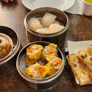 BBQ Pork Rice Noodle