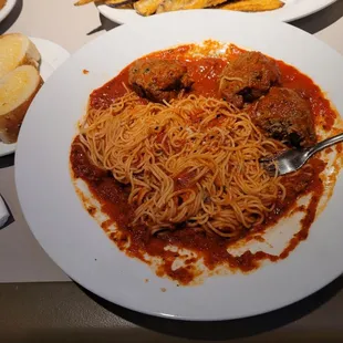 Spaghetti and meatballs