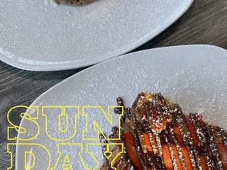 Lucky Brunch