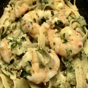 House made Shrimp Scampi on fettuccine Pasta