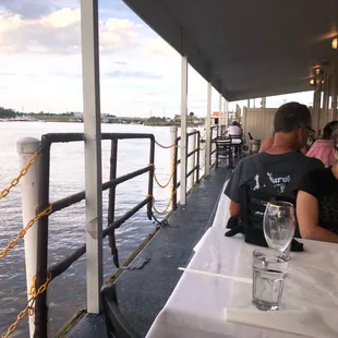 Dinner dockside in Tarpon Springs.  So nice!