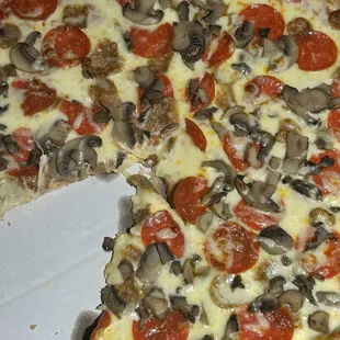 Pizza tasted terrible