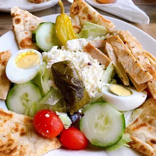 Greek salad with grilled chicken