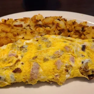 A perfectly fine Meatlovers Omelet for the carnivore in me!