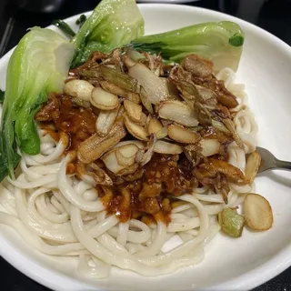 Special Hot Oil Noodle with Pork