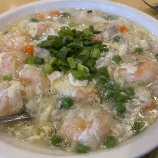 SF9. Shrimp with Lobster Sauce