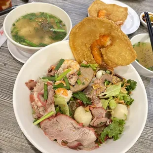 Mi Dac Biet Hap Dan Qua