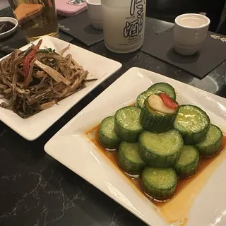 Seaweed & Beancurd Salad