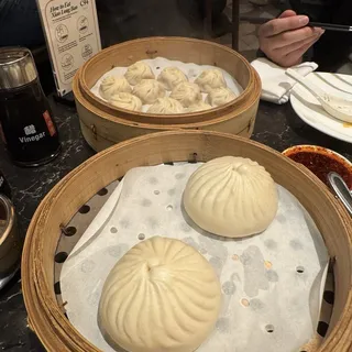 Kurobuta Pork Buns (2 each)