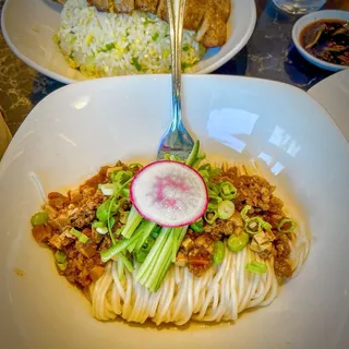 Noodles with Minced Kurobuta Pork