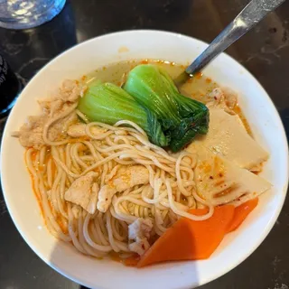 Sliced Chicken Noodle Soup (Boneless)