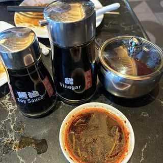 House Black Vinegar (200 grams)