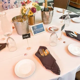 Bridal shower table setting