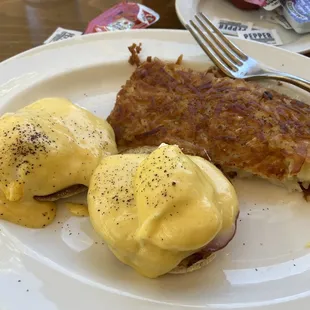 Eggs Benedict