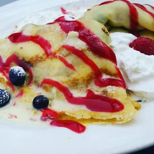 Fresh Berry Crepes