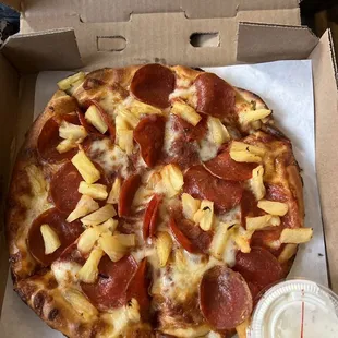 Pineapple Pepperoni Small Pizza