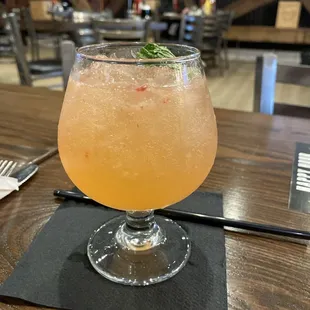 Happy Hour Berry Gin Smash 8.50