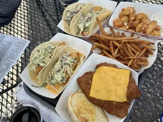 Pines Restaurant & Beer Garden The