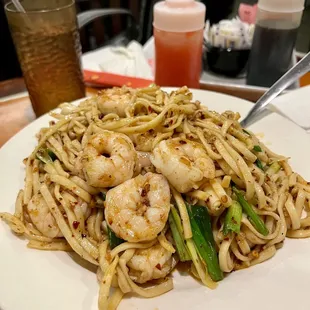 Spicy Shrimp Garlic Noodles