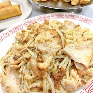 Chicken Lo Mein