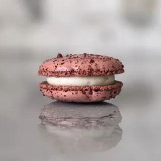 Red Velvet Macaron