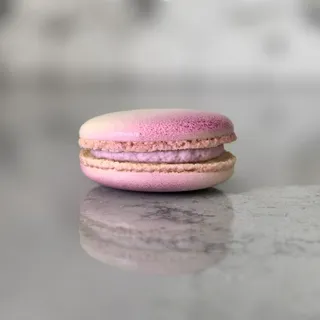 Rose Macaron