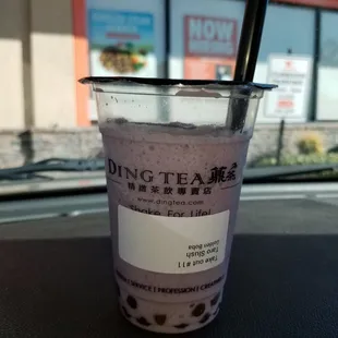 Taro slush w boba, actually really good!!