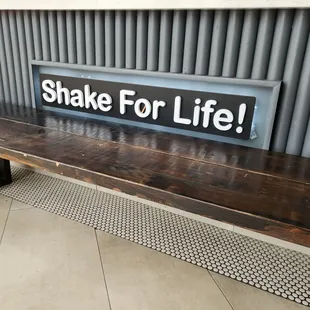 Shake for life! Ding Tea