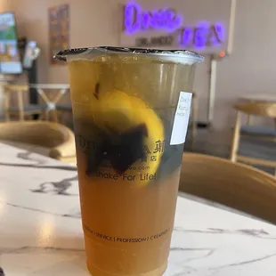 Kumquat lemon tea