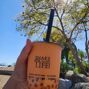 Thai tea slush with boba