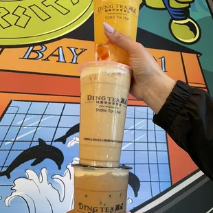 Mango Yakult w/ rainbow jelly &amp; lychee jelly  Passionfruit milk tea w/ pudding Hazelnut coffee w/ sea foam &amp; crystal boba  IG:  @rosyeatssj