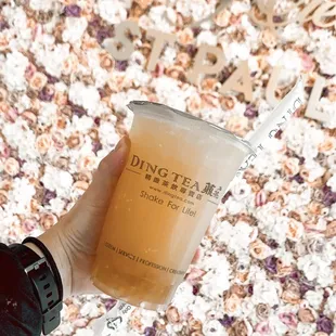 Mango Green Tea w/ Golden Boba