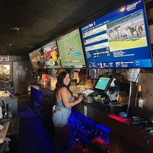 The beautiful Nikki, is now at Dingers