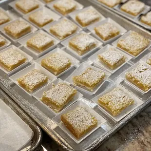 Buttery Lemon Bar Bites