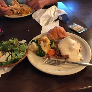 A little disappointing after the reviews. Ordered the small chicken fry and it was SMALL. Tasted good. Thumbs up for Fox News being on TV.