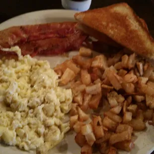 Real Texas rib stickin' breakfast!!