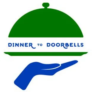 a hand holding a clochet